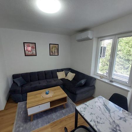 Apartman "Medeni" Біхач Екстер'єр фото