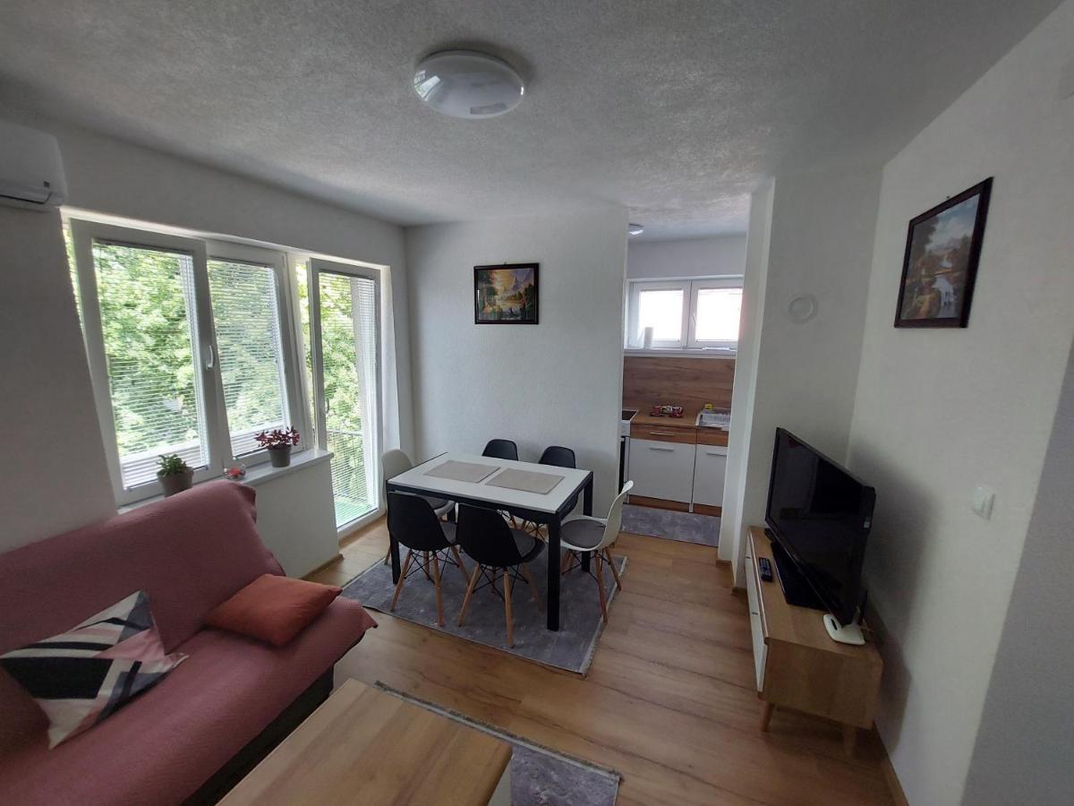 Apartman "Medeni" Біхач Екстер'єр фото